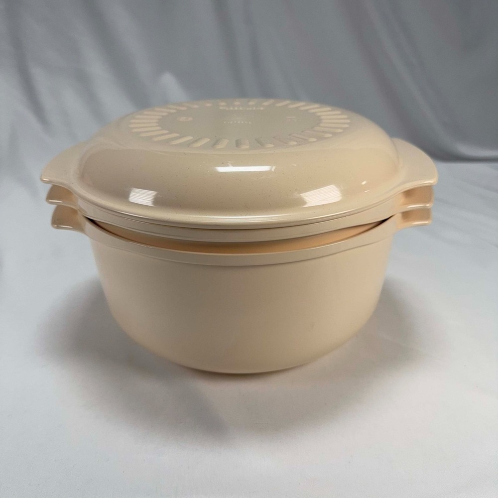 Tupperware Vintage Microwave Stack Cooker 3 Pc Almond 2192B 2193A 2210A